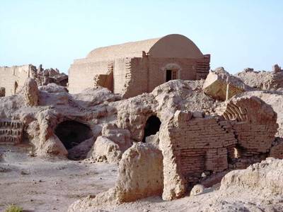 卑微亞洲大國:坐擁187萬億資源超中國,卻主動不在游客護(hù)照蓋章